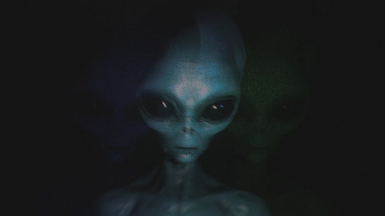 Mensen Zijn ONTVOERD Door Aliens... | The Strange Lights
