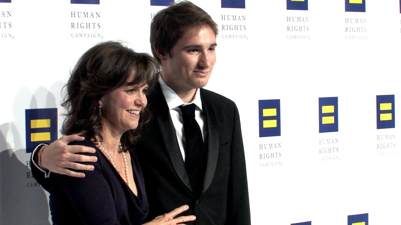 Sally Field at the 2012 HRC Dinner