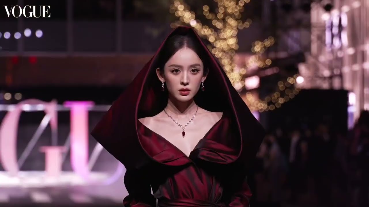 [Full HD 1080p] Focus 古力娜扎 Gu Li Nazha Cổ Lực Na Tr&aacute;t | VOGUE 17.10.2024 RED CARPET