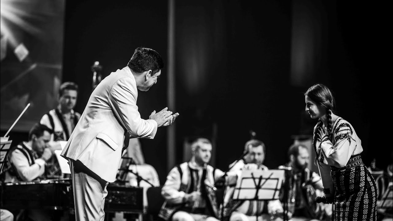Tari mi-i dragă lumea - Lavinia Jitaru POTCOAVA DE AUR 2024 🏆 alături de Orchestră &ldquo;Lăutarii&rdquo;