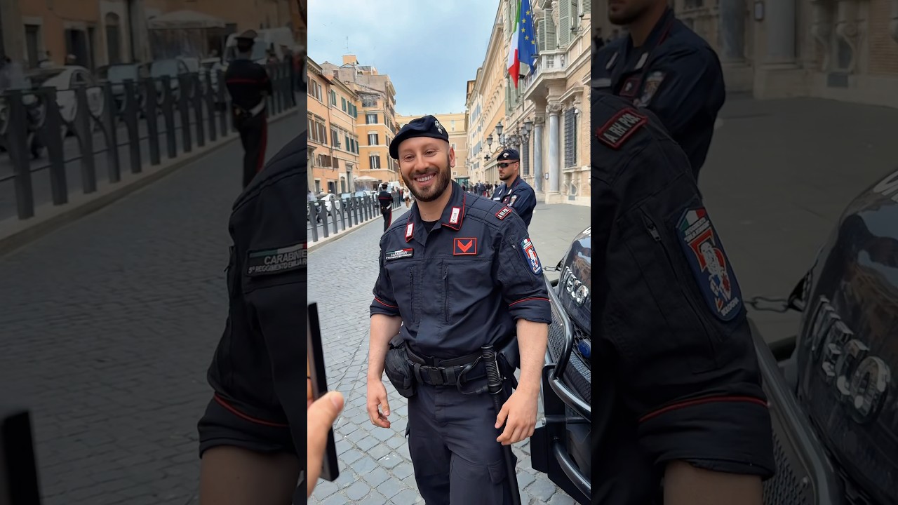 Surprised an Italian police officer  👮🏻&zwj;♂️🫡 #streetphotography #italy #police #carabinieri