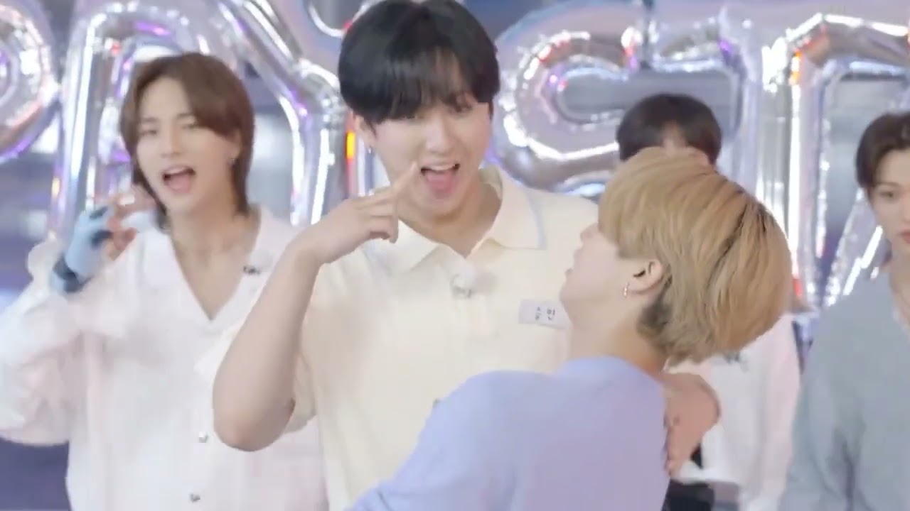 Stray Kids MANIAC part change (2022 STAYweeK)