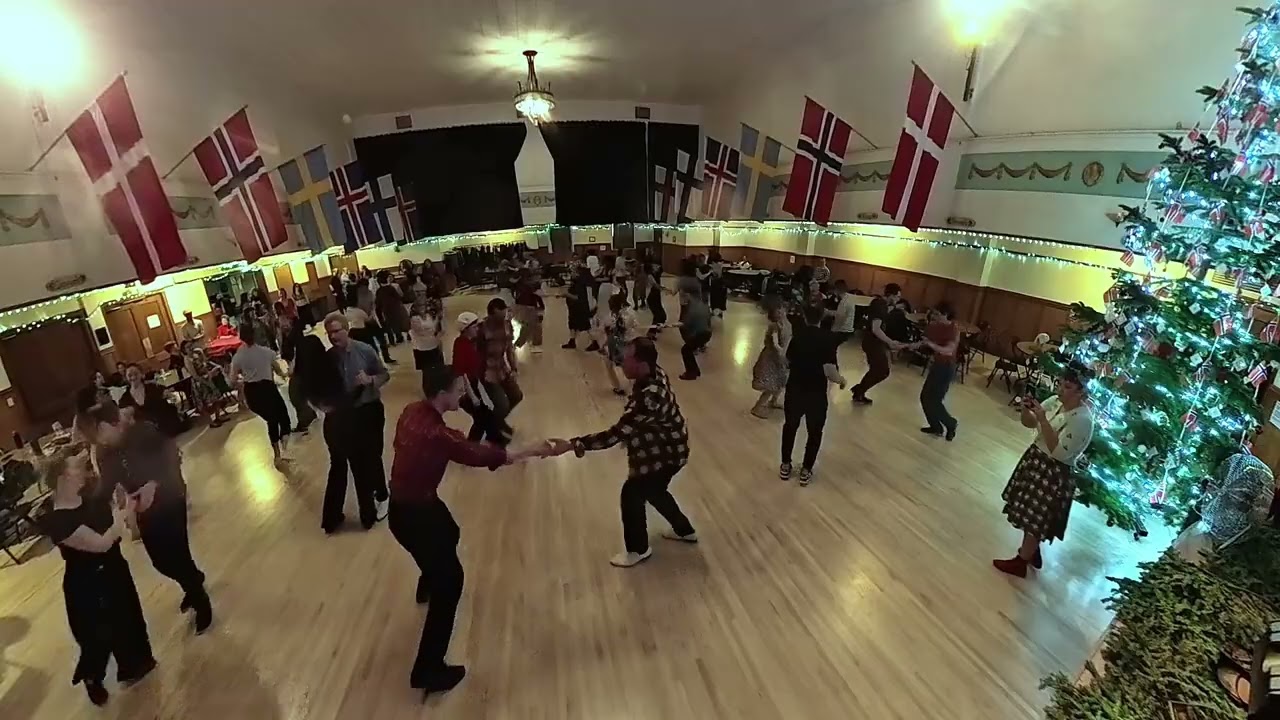 Tokyo Boogie Woogie -- Minidoka Swing Band