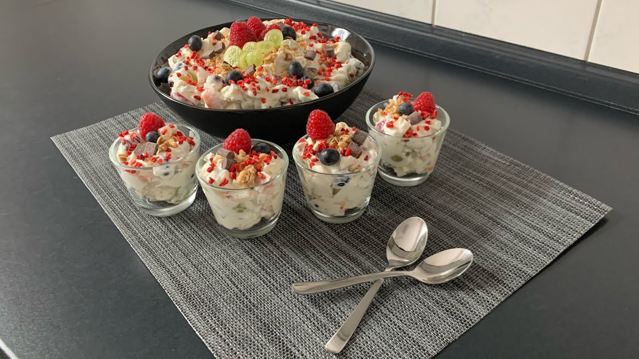 Nachtisch/ Dessert / sommerlicher Obstsalat/ Obstsalat mal anders /lecker und einfach /Simona Brill
