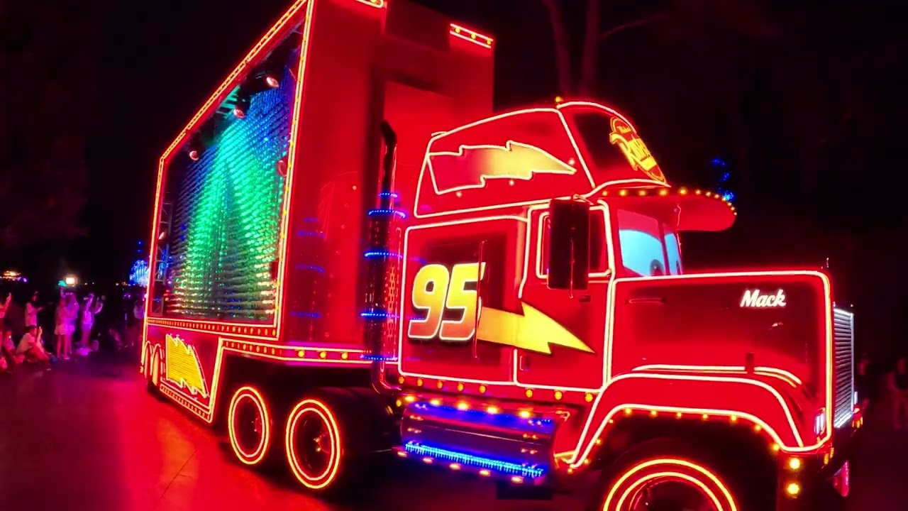 Day 4: Paint the Night Parade