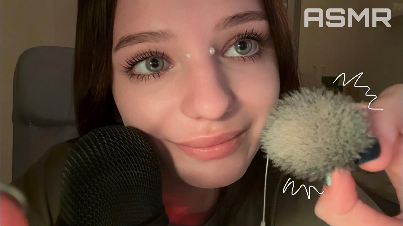 ASMR ☆ Mouth Sounds & Face Brushing