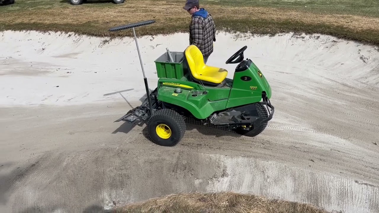 Training Video - Bunker Raking