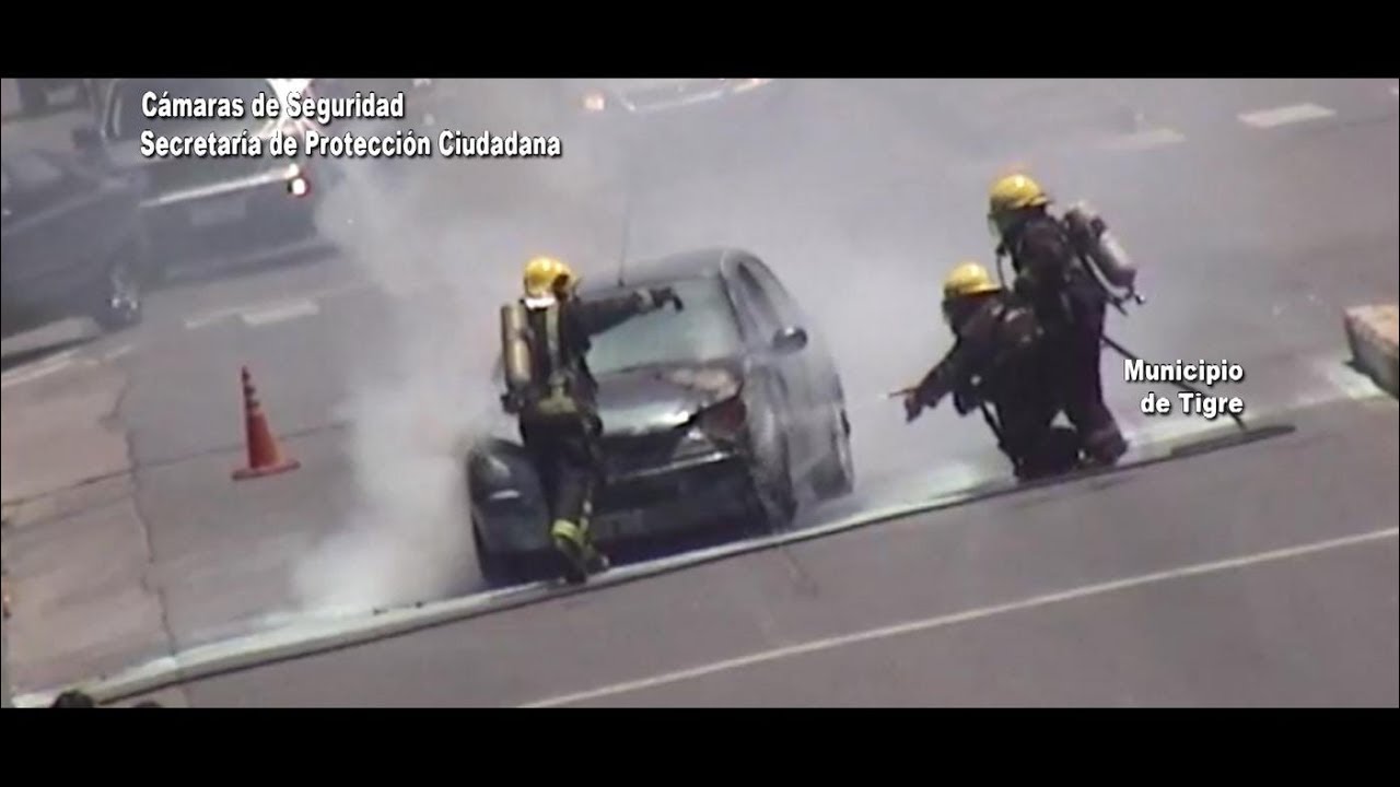 Auto en llamas fue detectado y controlado gracias a las cámaras del COT
