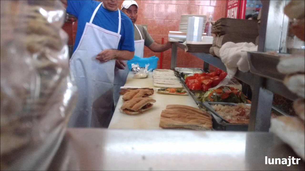FLAUTAS Y TORTAS EN LA COLONIA ROMERO RUBIO CDMX LONCHERIA LA REYNA