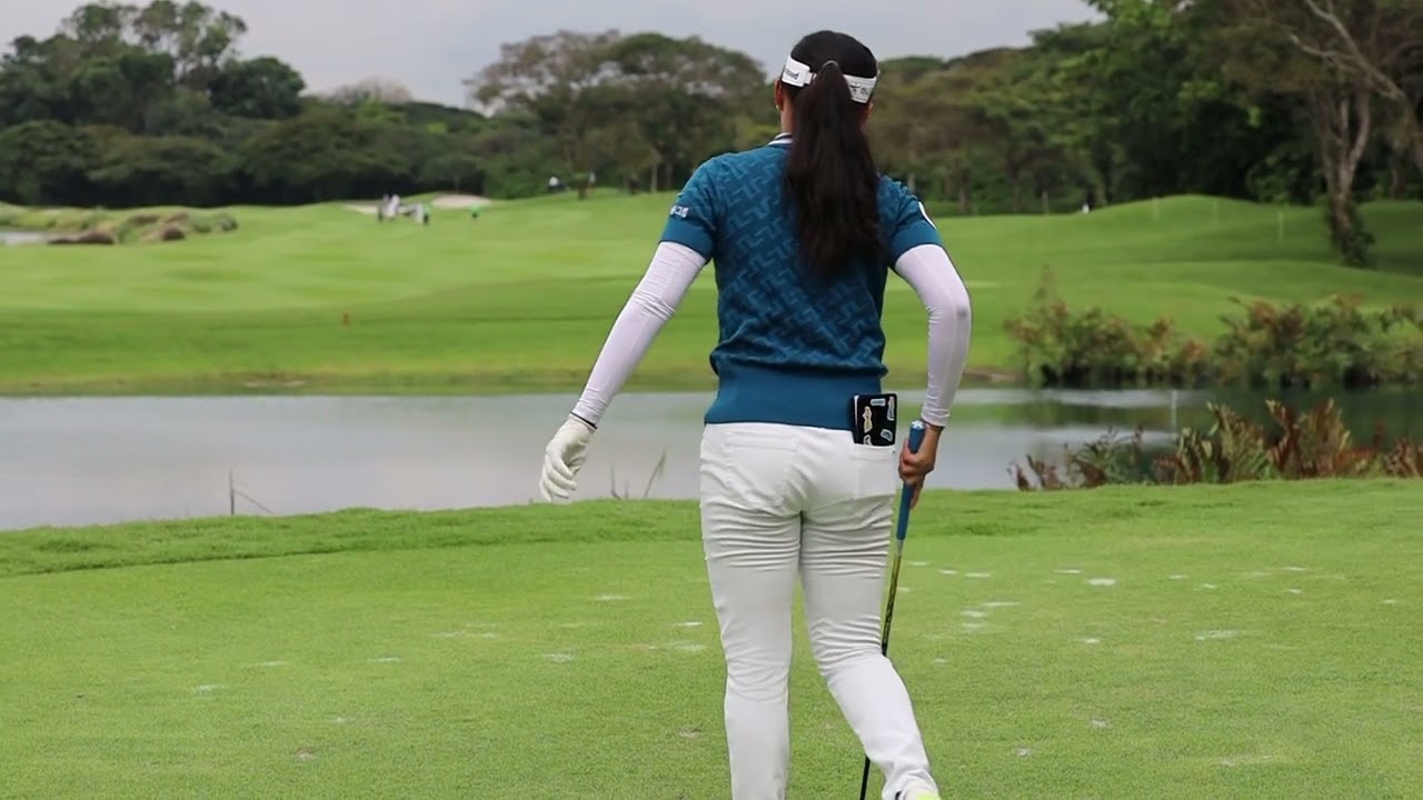 Thitikul slow motion drive at Singapore Open