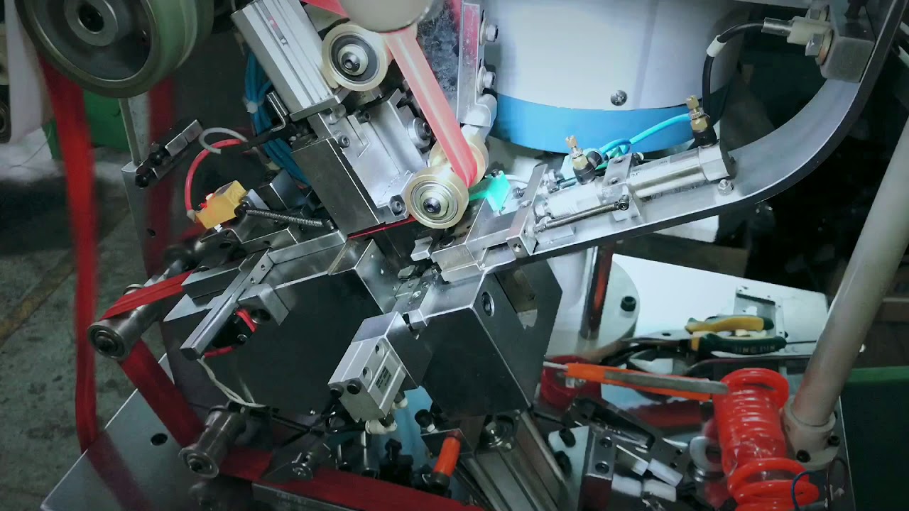plastic zipper making machine