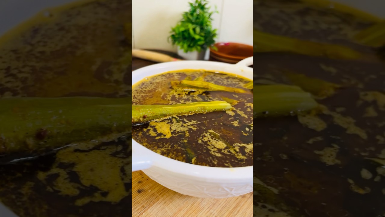 काळ्या मसाल्यातील शेवगा | Moringa Recipe Maharashtra Style | Drumsticks Recipe #shorts #viral