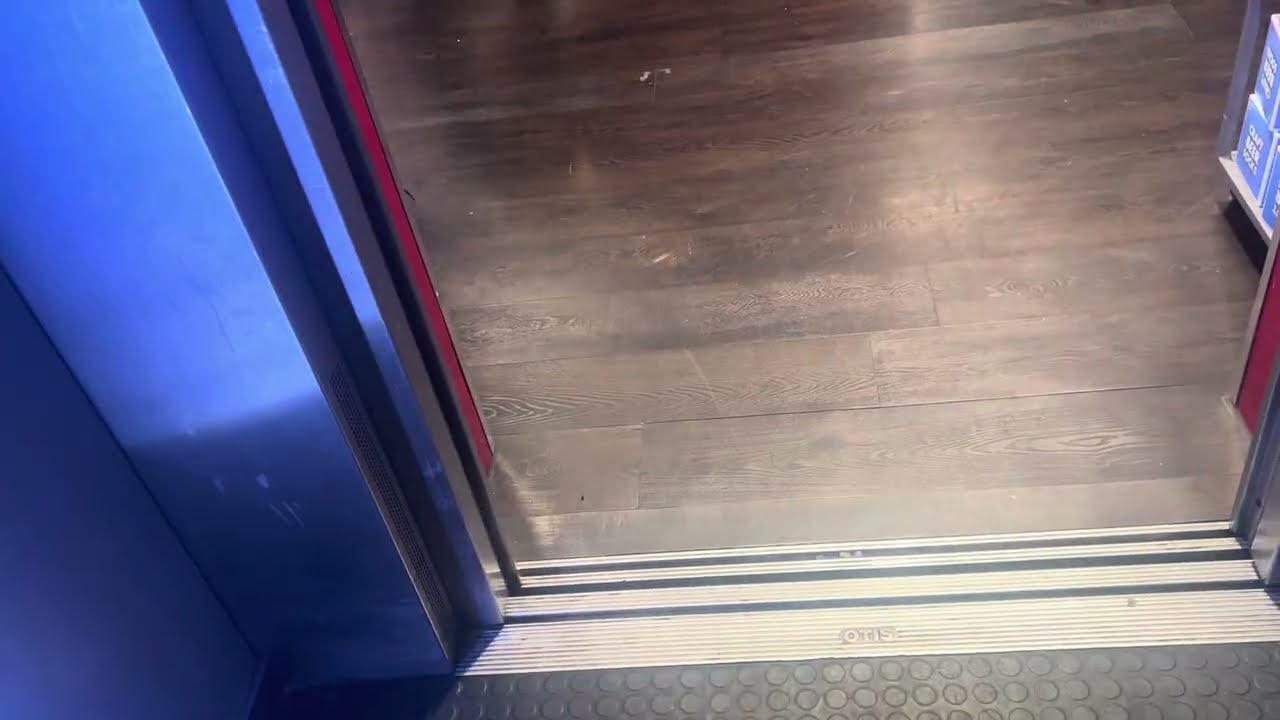 Otis Gen2 Elevator At The Tkmaxx Beckton Part 82 