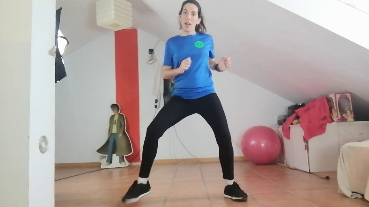 Pasos básicos de Zumba y Ritmos Latinos| El Gimnasio del Mercantil en Casa y Tododeporte