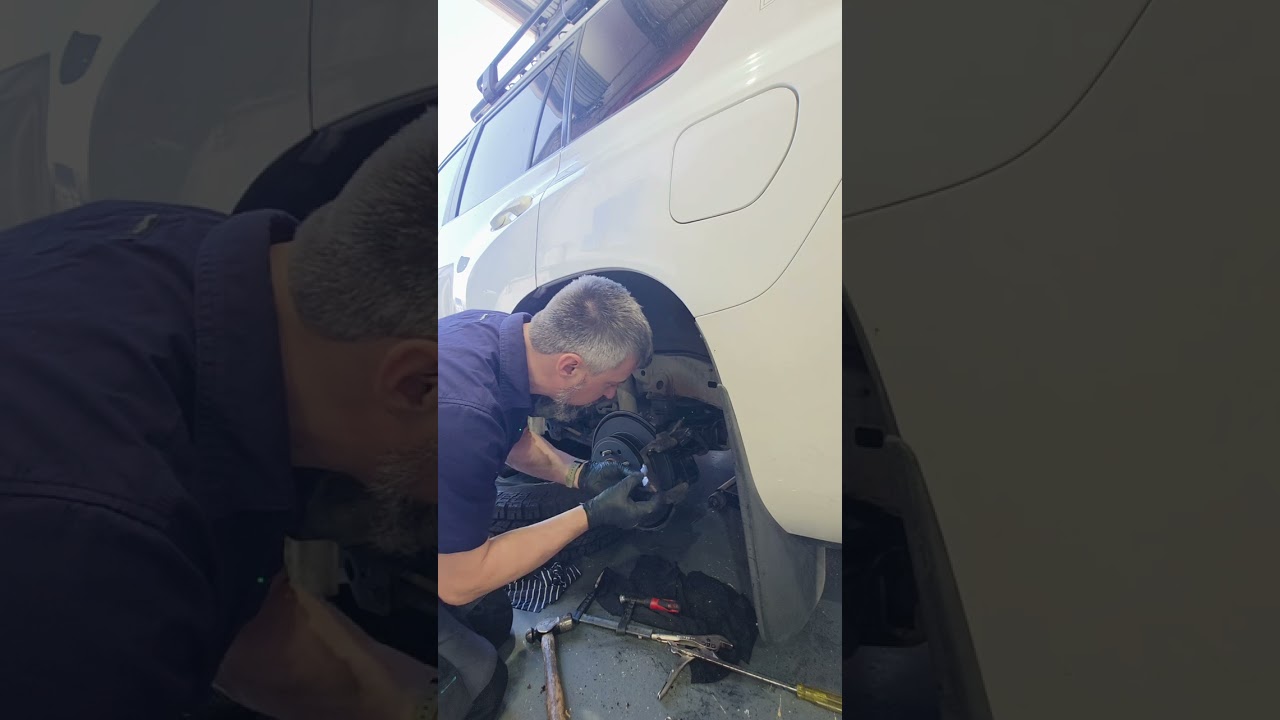 150 Landcruiser Prado Rear brake service
