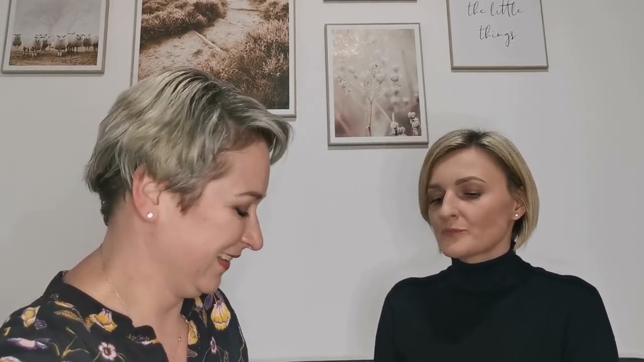 AVON Hydramatic rtěnka 💄