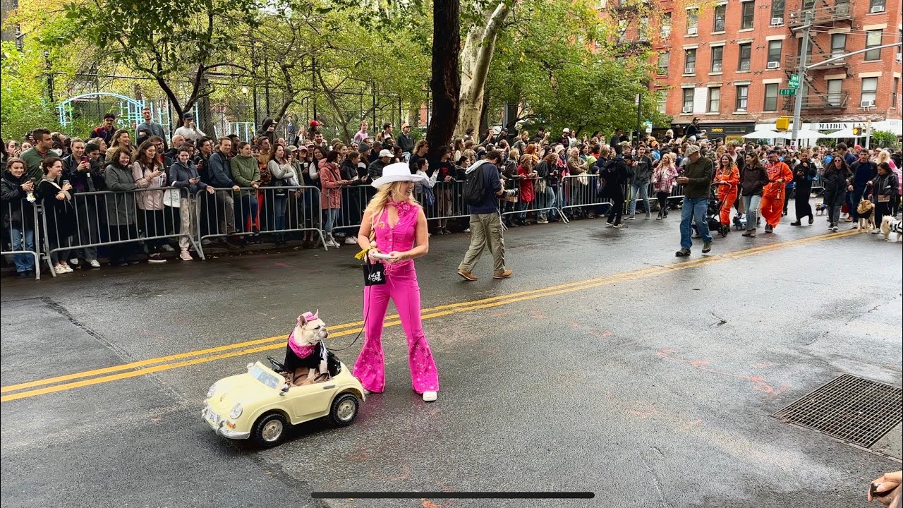 NEW YORK CITY Tompkins Square Halloween Dog Parade 🇺🇸 East Village 4K