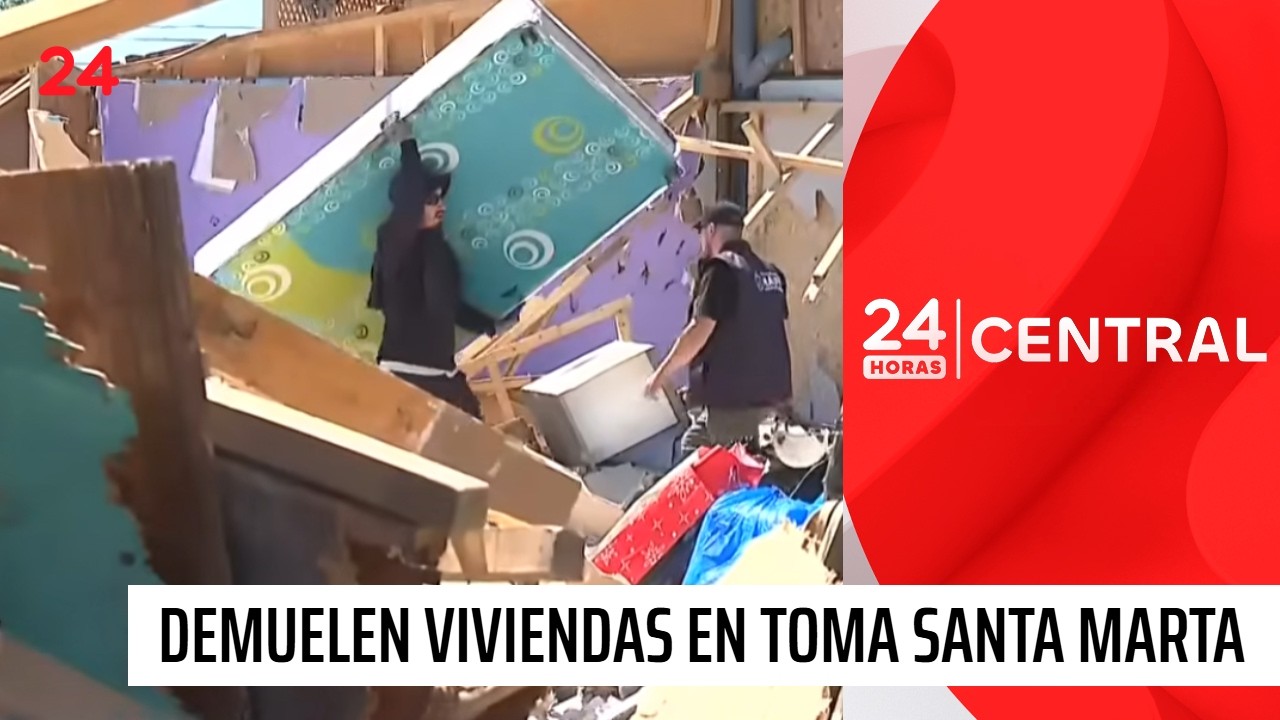 Desalojan y demuelen viviendas en toma Santa Marta