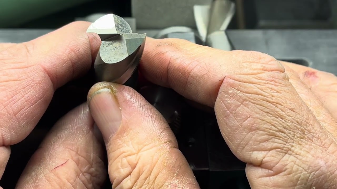 Simple DIY Endmill Sharpening Jig: Center-cutting Slot Drills
