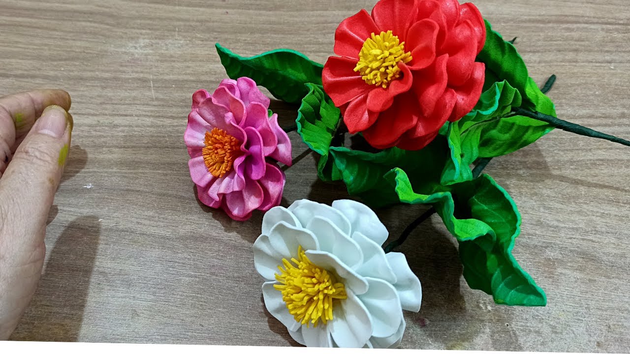 Linda flor japodi de E.V.A