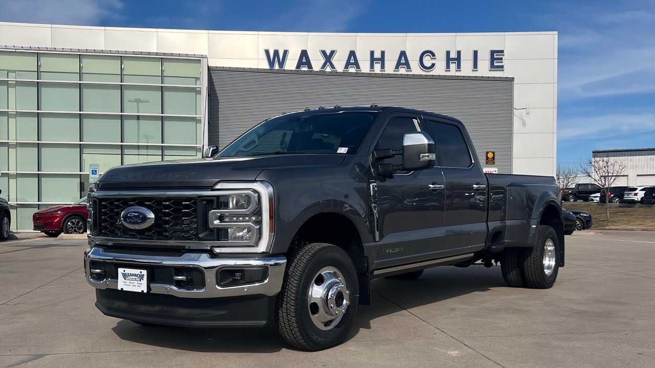 @AudreysFordFocus New 2024 Ford F-350 DRW Lariat Ultimate - Carbonized Gray/Black Onyx