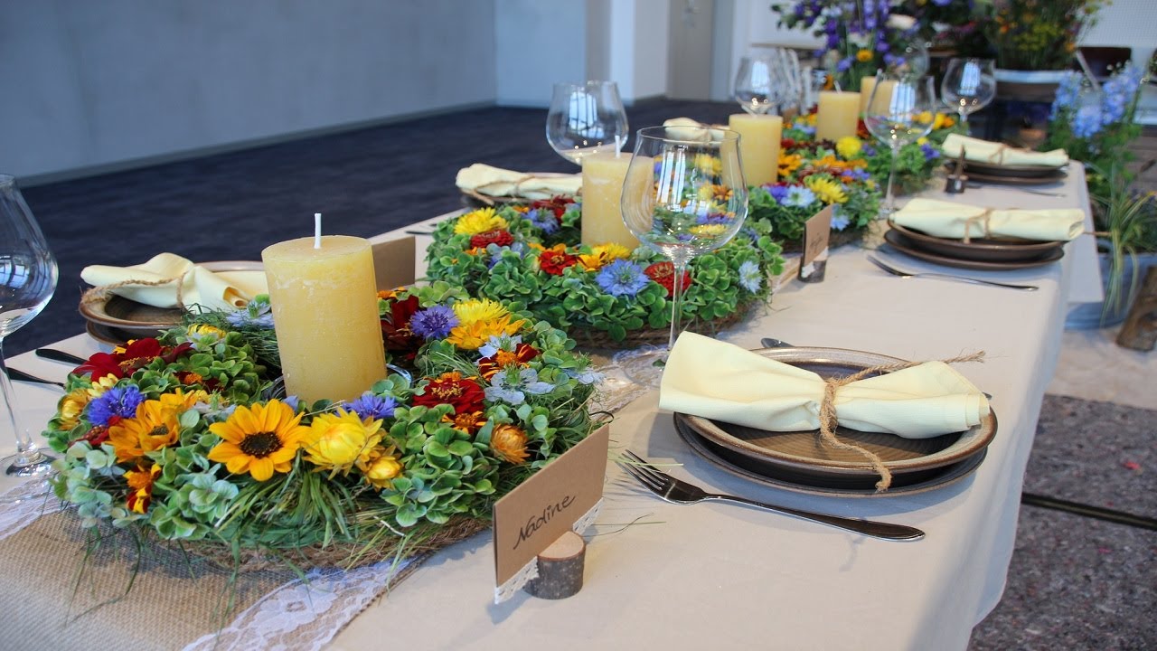 Floristen-Azubis präsentieren ihre Abschlussarbeiten