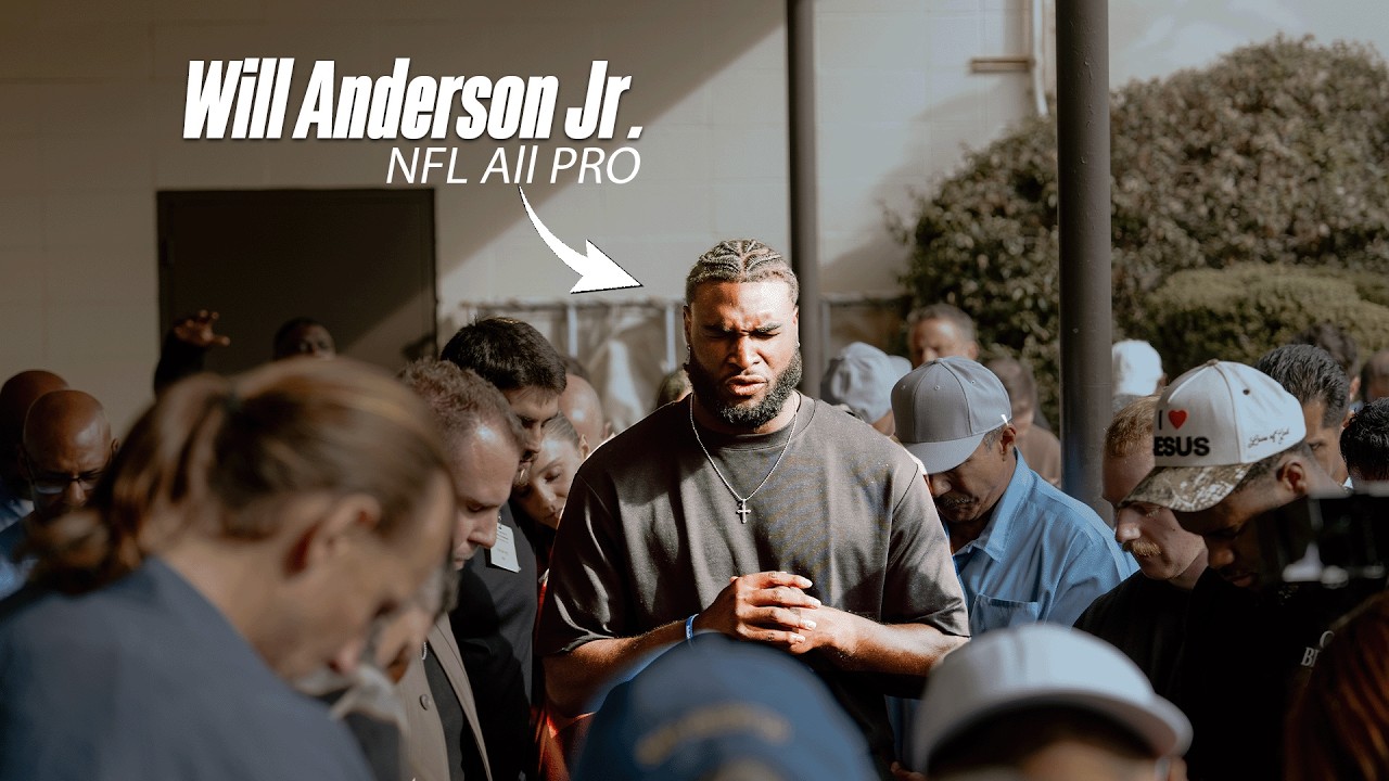 NFL Players Bring the Super Bowl Into Prison | Giving $6,000 to Women Inmates