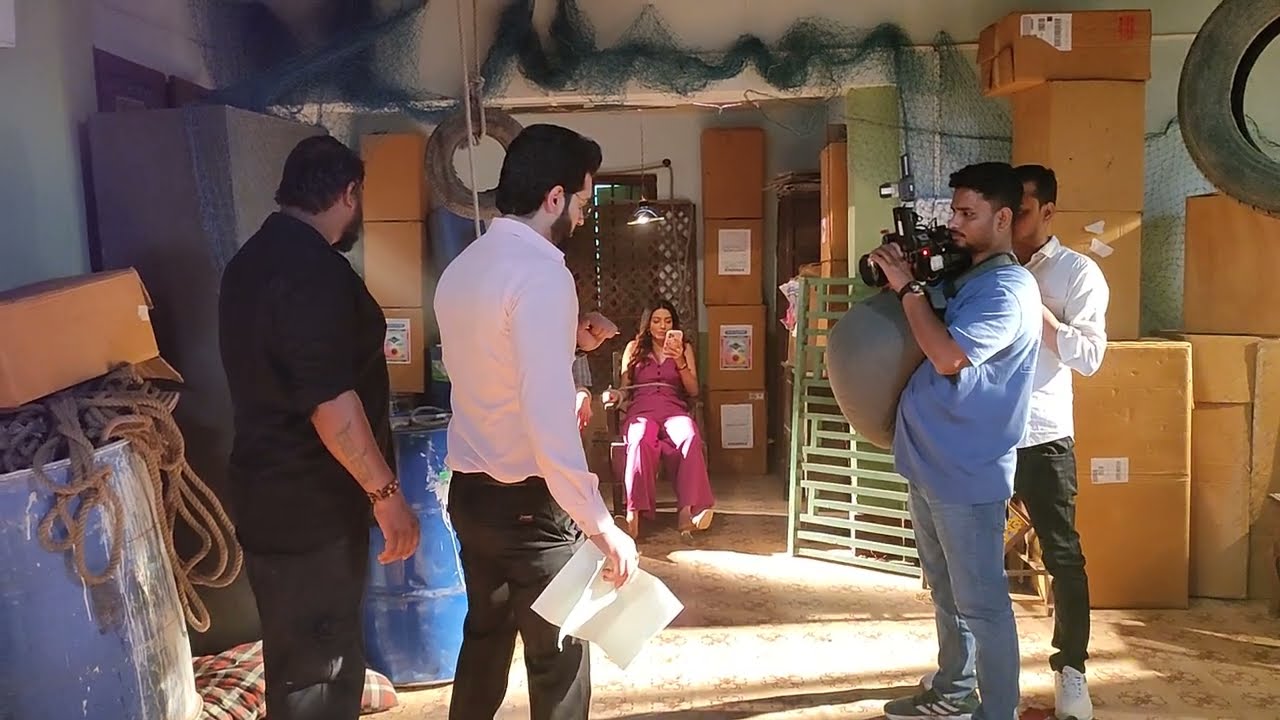 Ladki Ke kidnapping Ke baad Ladki Ke Majhe Hi Majhe #pocketfm #kuku_tv_hindi #storytv #quick #bts 
