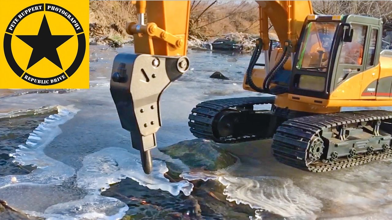 🚛 BRUDER Toy Trucks ✅ ICE RIVER Fail and Crash RECOVERY by THE BEAST👍