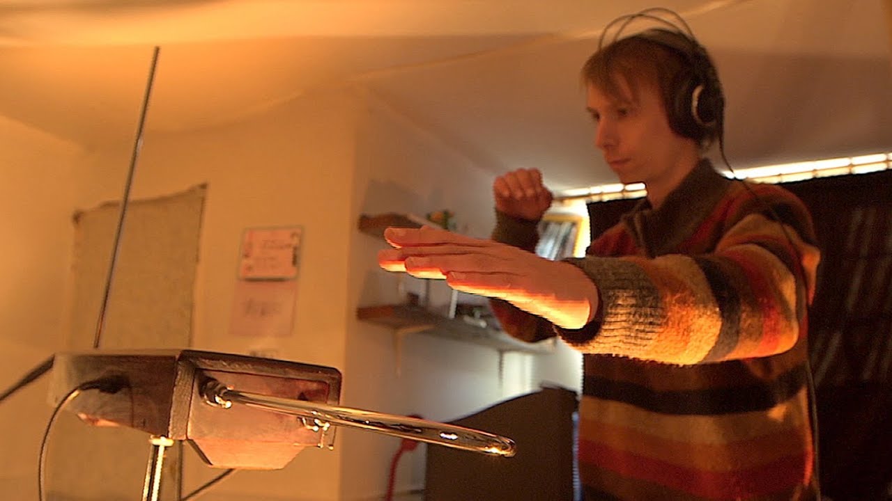 Sequoia Live Extended Version (dubstep theremin!)