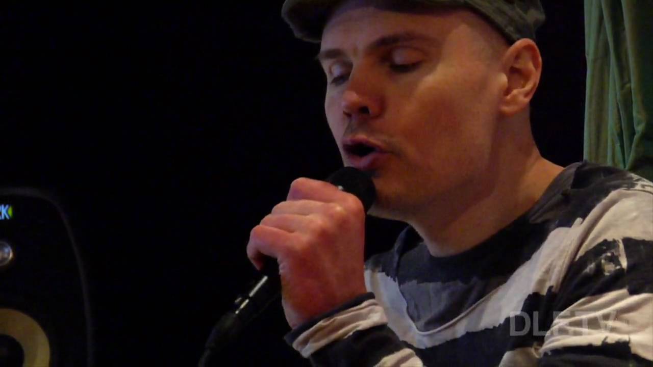BILLY CORGAN Auditions NEW SMASHING PUMPKINS DRUMMER 19 yr old MIKE BYRNE for 1st Time