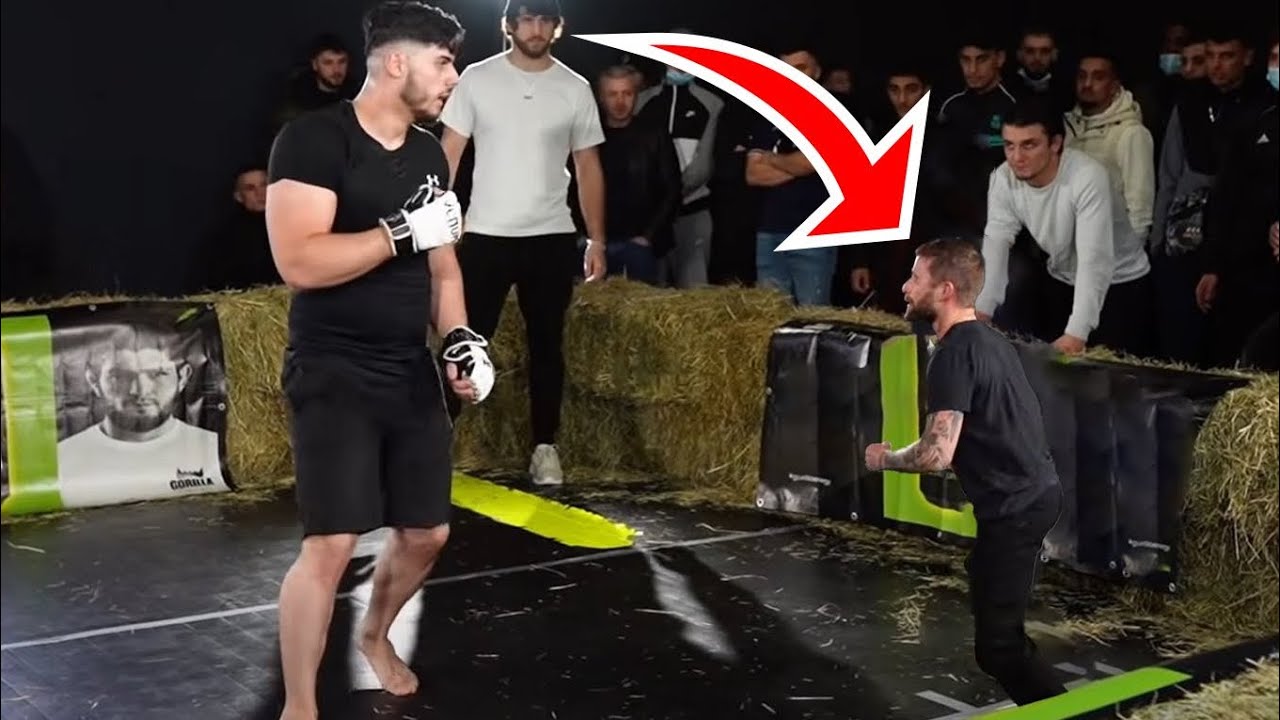 UN TITAN VS UN PETIT DE 1M50??? LE COMBAT DE L'ANNÉE
