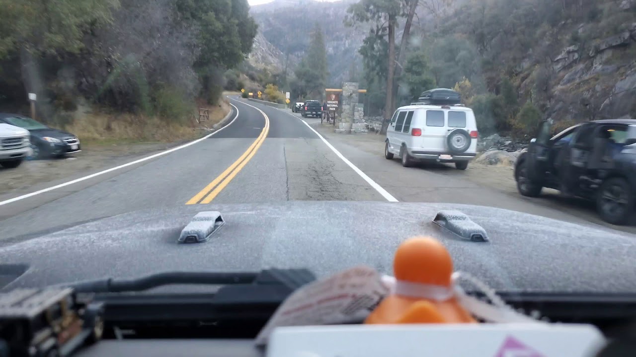 11/27/2020: Driving from Yosemite Cedar Lodge (El Portal) to Yosemite National Park