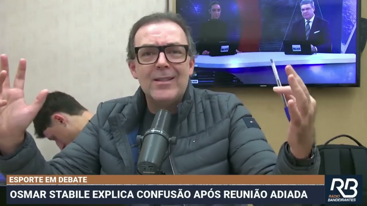 Osmar St&aacute;bile abre o jogo sobre briga no Conselho e futuro de Memphis Depay | Aconteceu na Semana