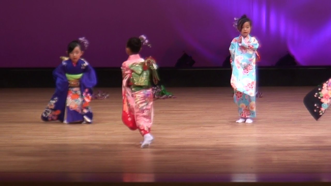 南九州勝縁こども園　Ｈ３０お遊戯会　かわいい藤娘