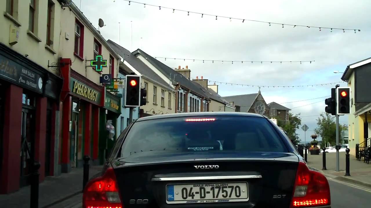 Drive through Killorglin