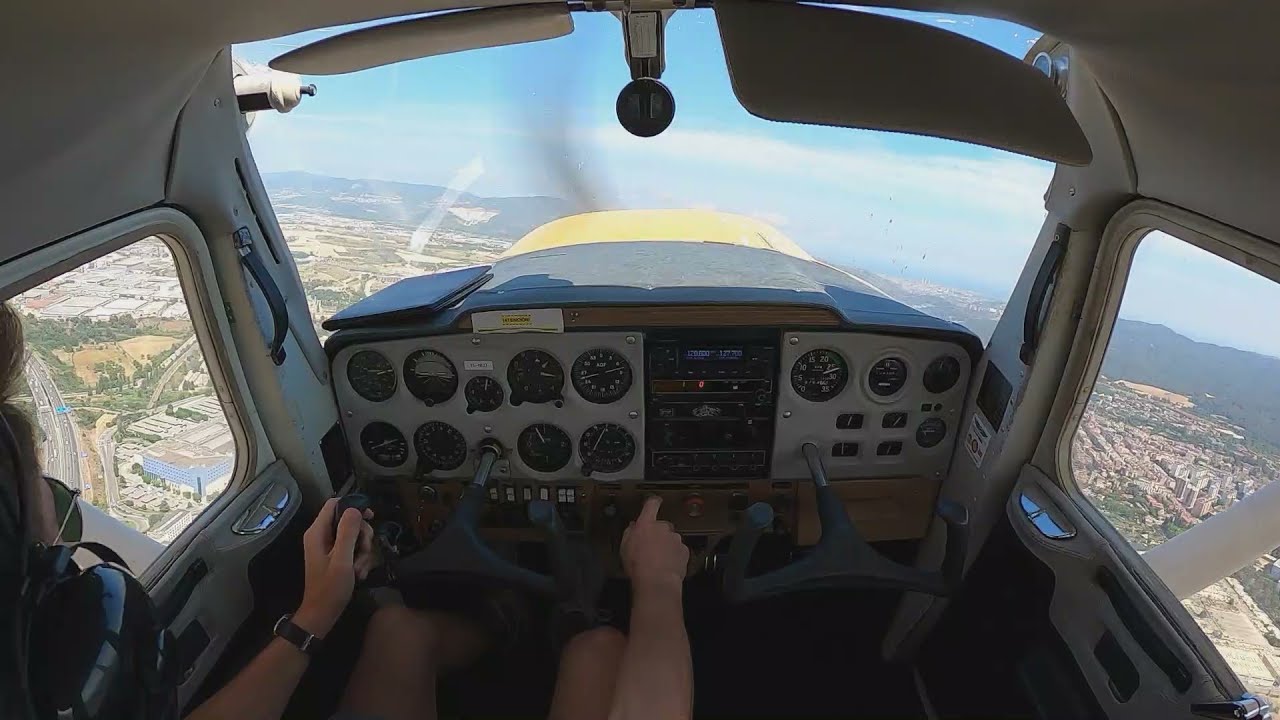 FIRST SOLO FLIGHT | ATC AUDIO | LANDING LELL G20KT