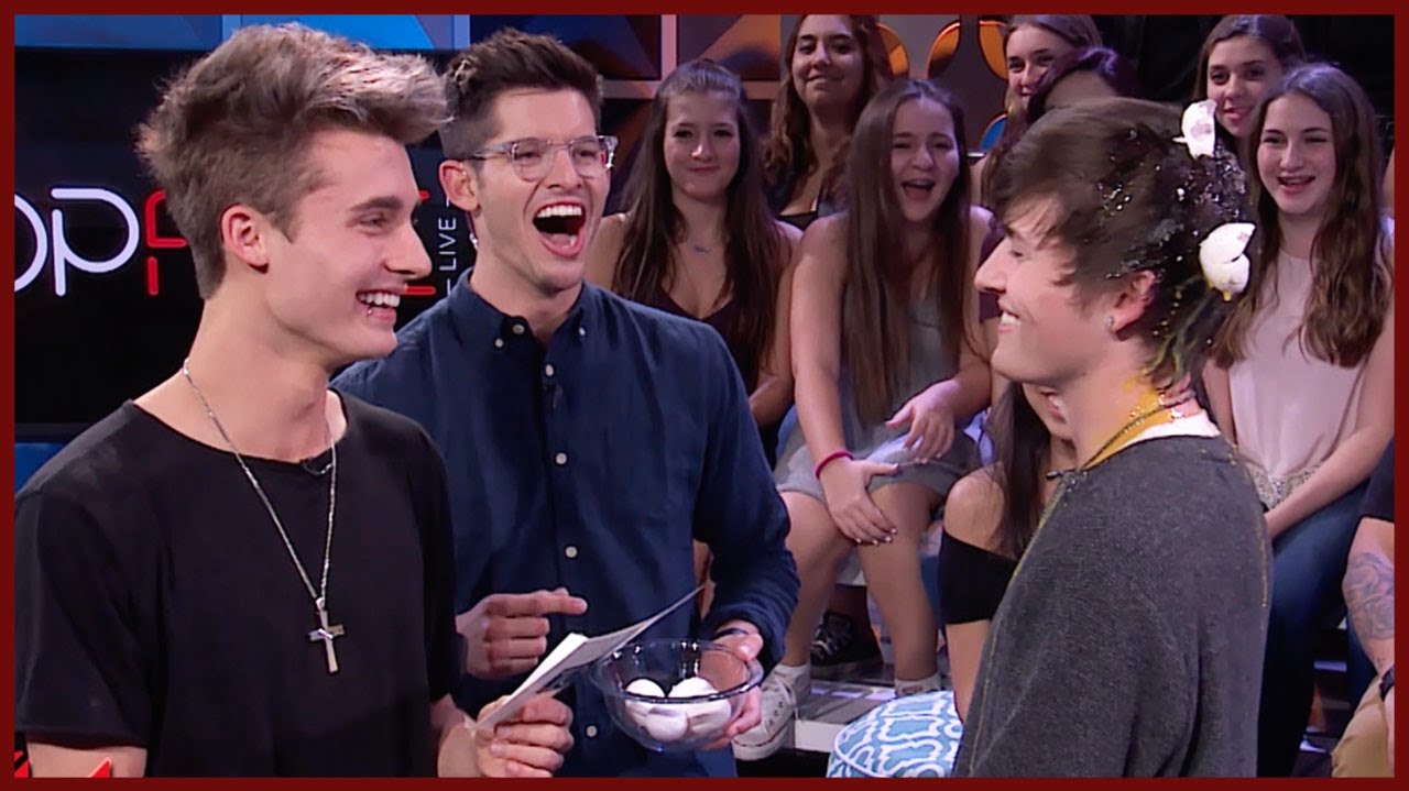 CHRISTIAN & CRAWFORD COLLINS GET EGG'D on TOP FIVE LIVE!