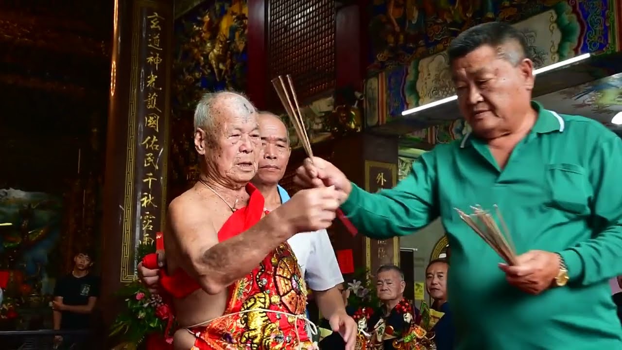 外垵溫王宮王船繞境