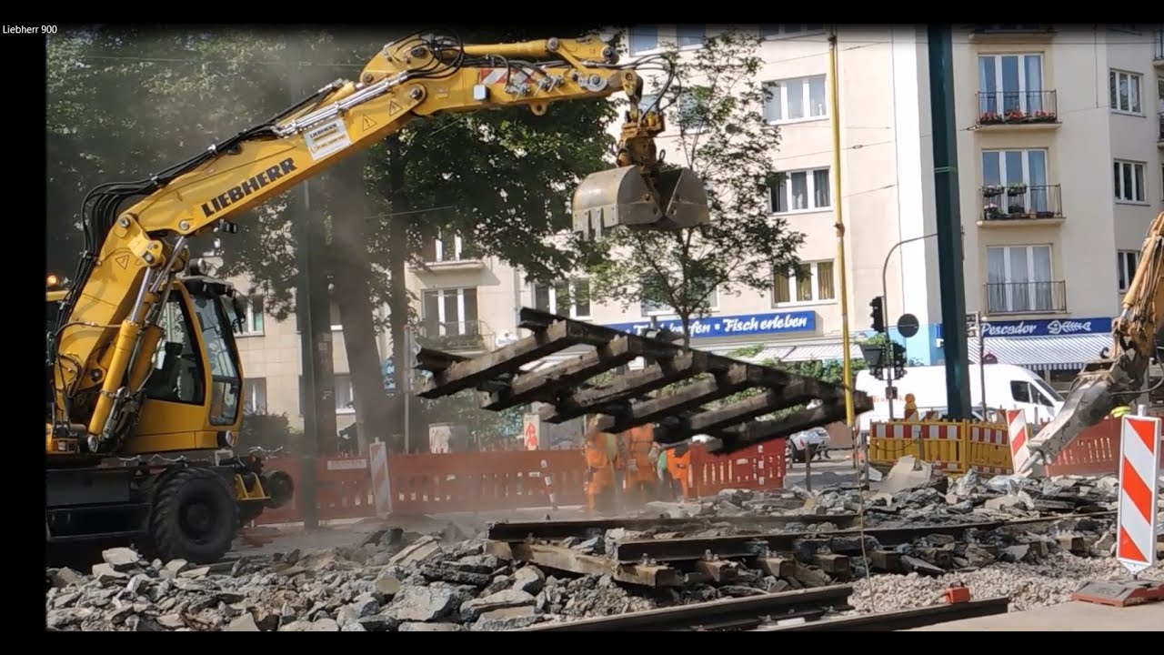 Bagger Liebherr 900 Abriss um mal richtig krachen lassen