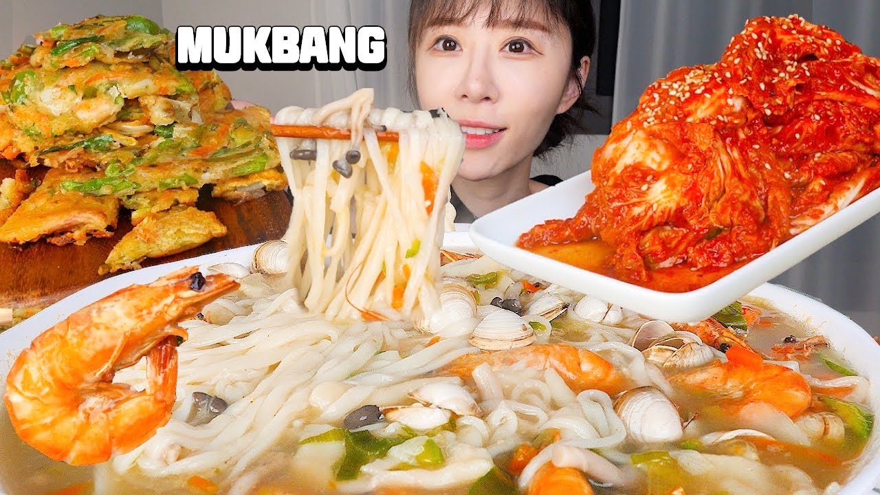 엄청 매운김치 담가서 물총, 새우 가득넣고🦐 시원한 칼제비, 해물파전 먹방❤️ Spicy Kimchi, Seafood noodles, Sujebi, Pajeon Mukbang