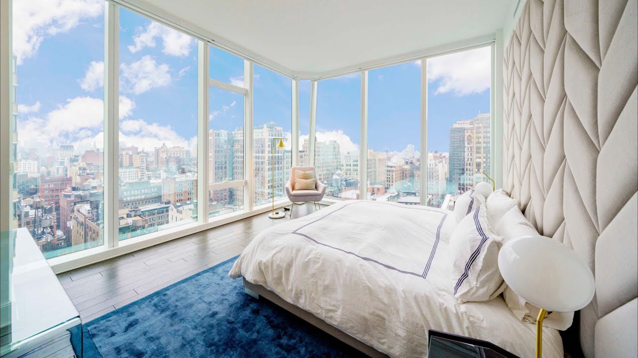 TOURING a Flatiron NYC Apartment with a PRIVATE LANDING | SERHANT. Tours