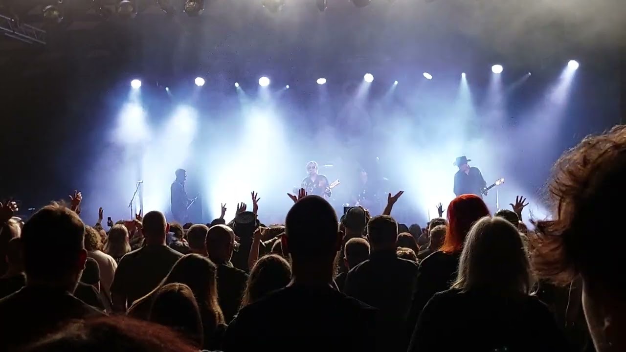 The Mission, Like A Hurricane, Glasgow Barrowlands 16/4/2022.