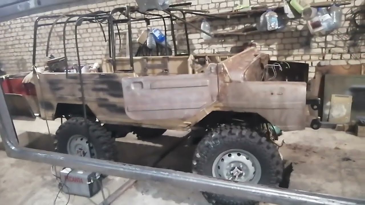 ЛуАЗ ч.6. Морда, капот, лобовое, сиденья, дверные замки, торпедо, воздушная сис-ма, ЦПК, отопитель.