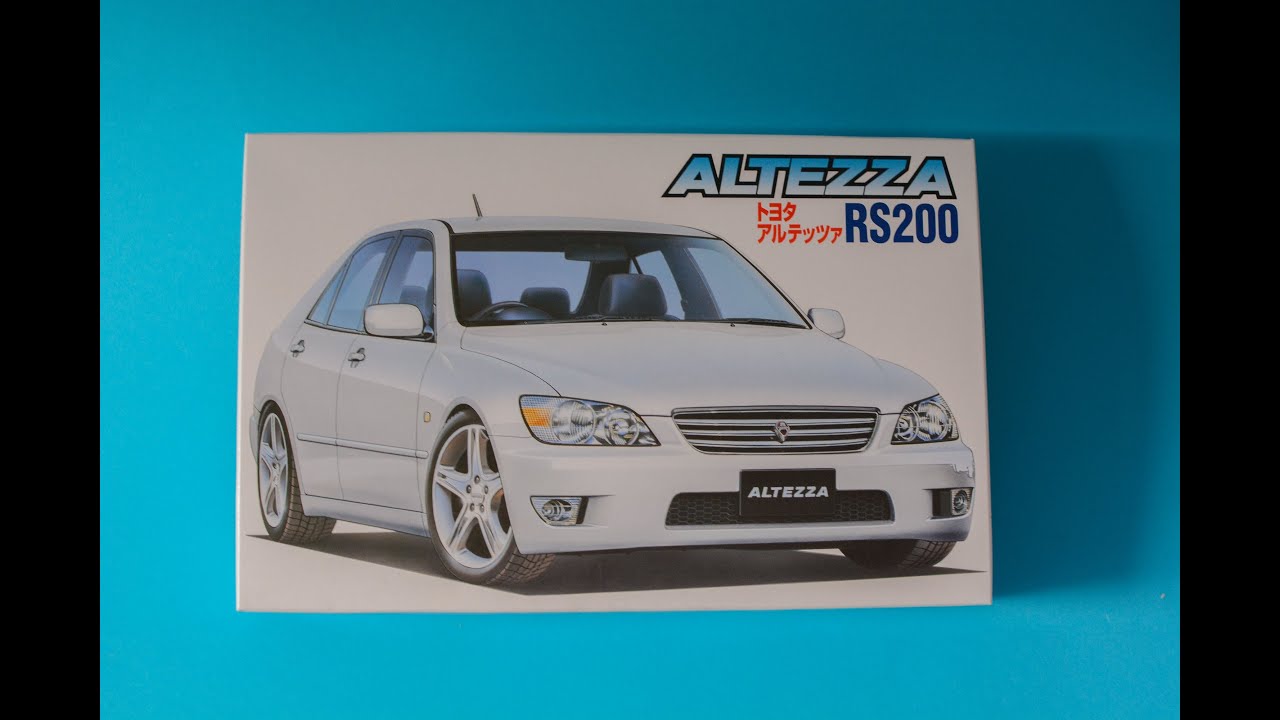 Fujimi 1/24 Toyota Altezza RS200 Lexus IS200 Model Kit Unboxing And Review