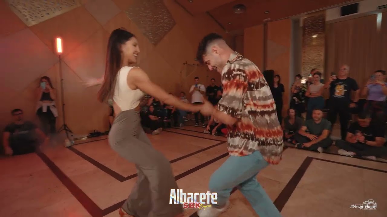 David e Ines / Prince Royce - Rechazame / Albacete SBK