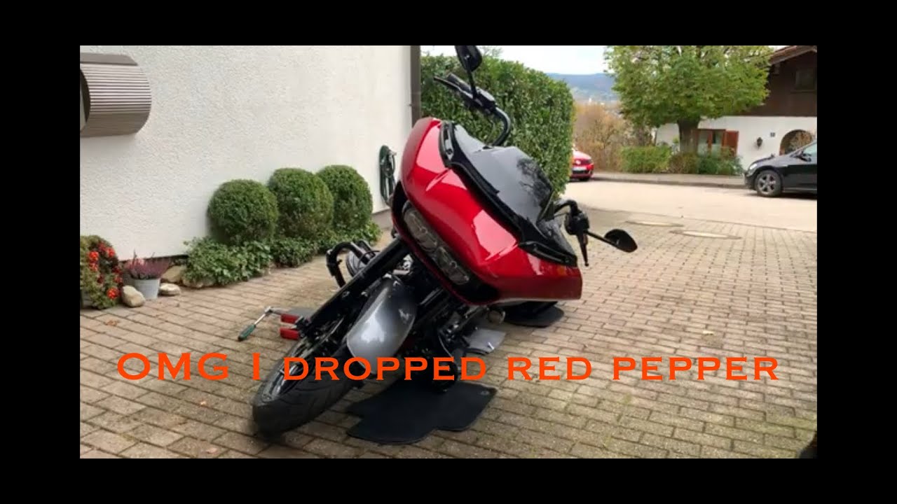 CVO Road Glide with Motorcycle Drop Guards