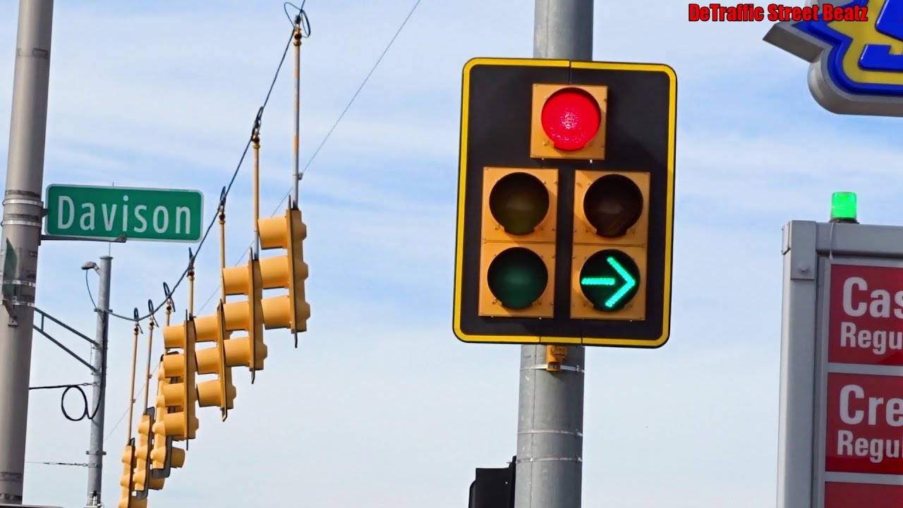 Dog House Traffic Lights & Advance Flashing Yellow Arrow Left Turn Signals | Livernois & Davison