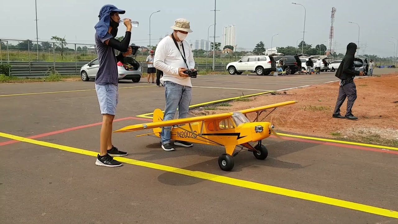 BCAC Piper J-3 Cub with Saito FG 61 TS by DMS Aircraft