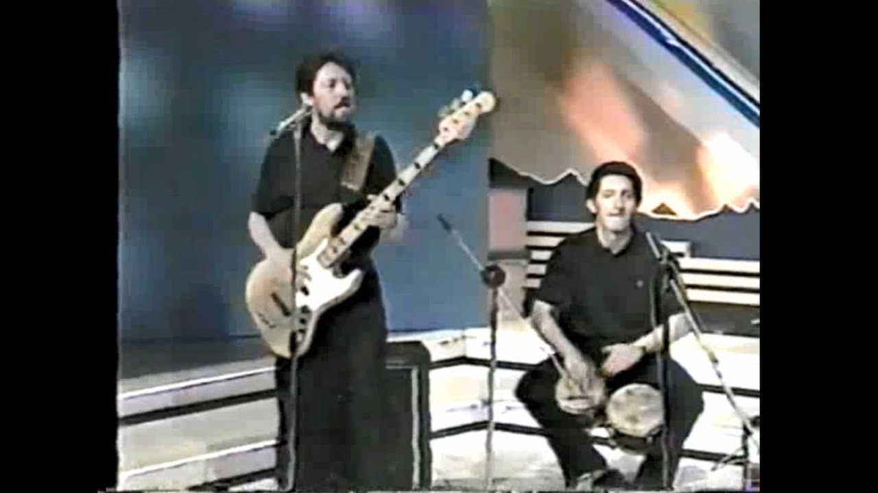 Noel Petro - La Papaya